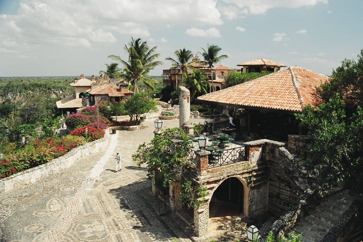 Stone buildings set atop a mountain in the Dominican Republic