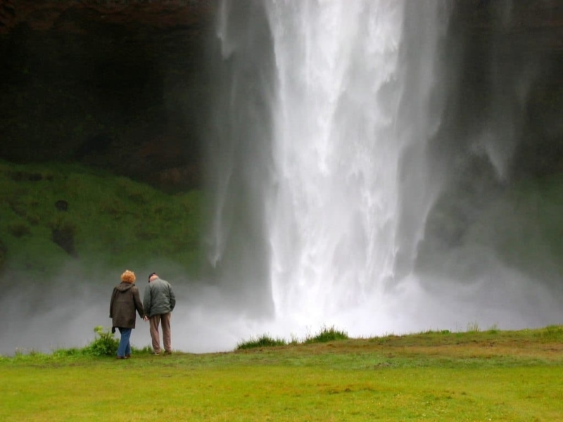 The 7 Best Waterfalls in Iceland