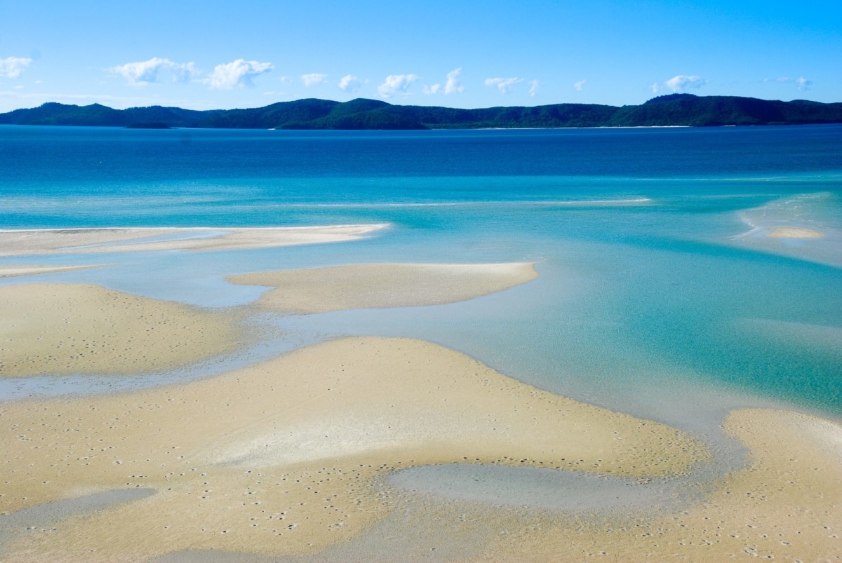 The stunning Whitehaven Beach in the Whitsunday Islands