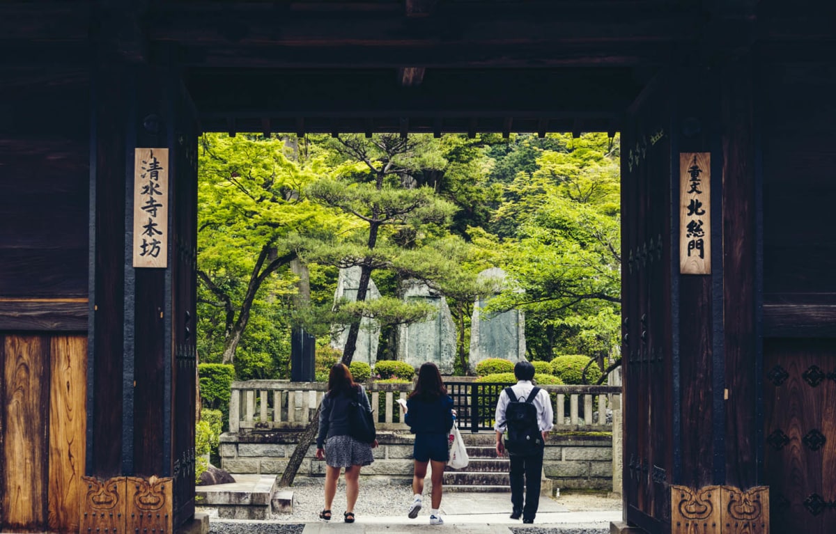 Finding a school to teach English in Japan isn't too difficult!