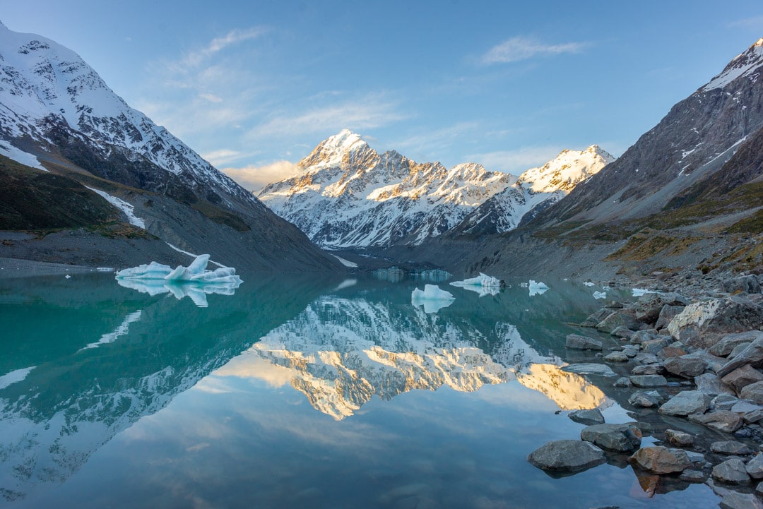Backpacking New Zealand: Hooker Valley Lake at Mt. Cook