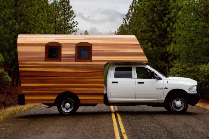 2016 Custom Truck Camper