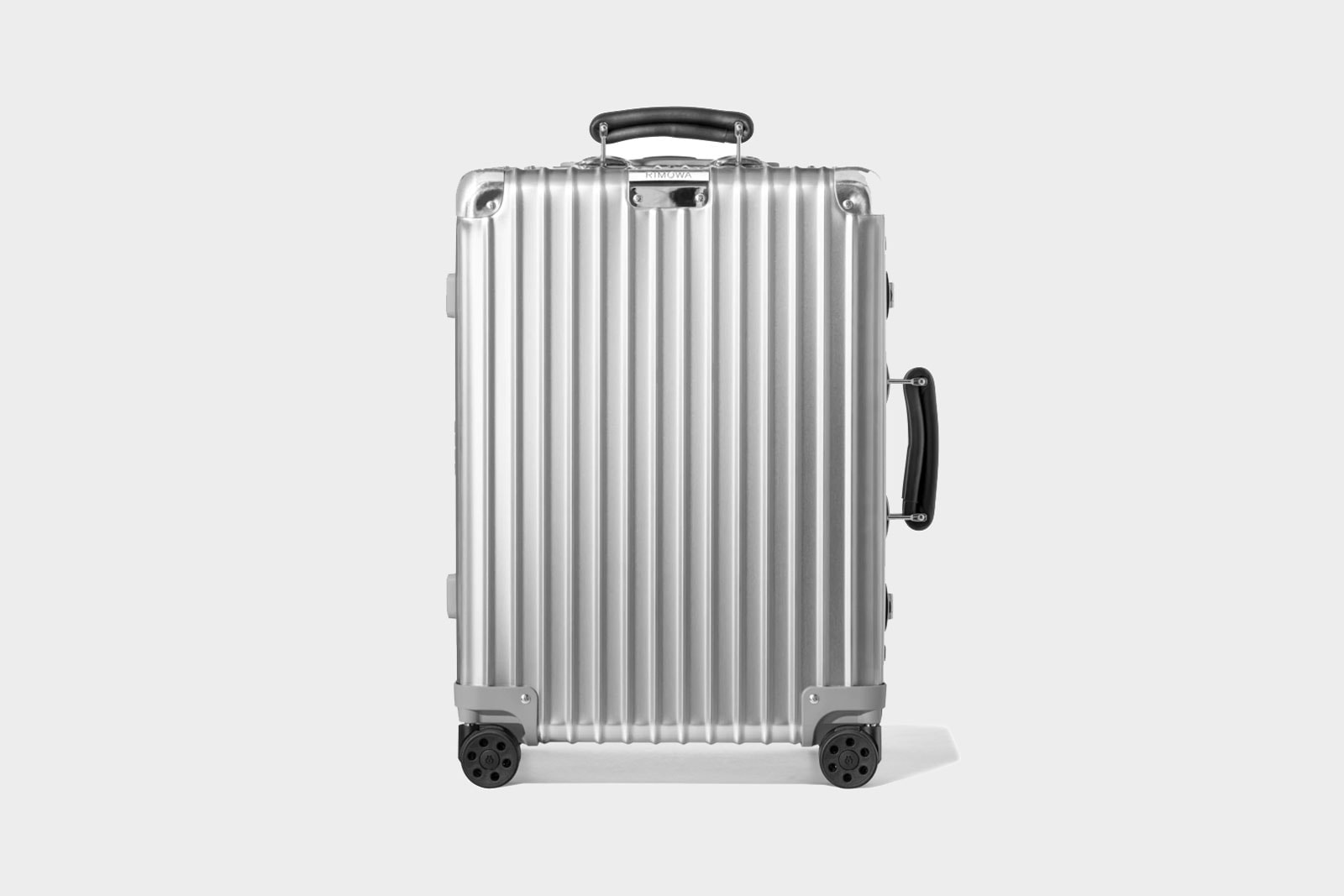 RIMOWA CLASSIC CABIN LUGGAGE - (Is it really worth the price?) • Review 丨  Roma D.C. 