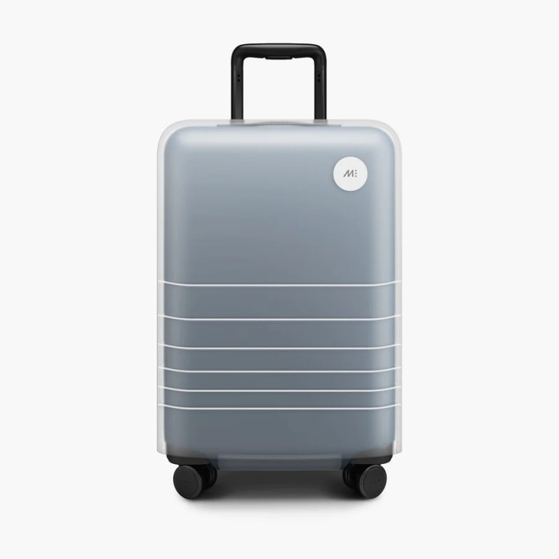 Monos Luggage Review - Tested by TravelFreak