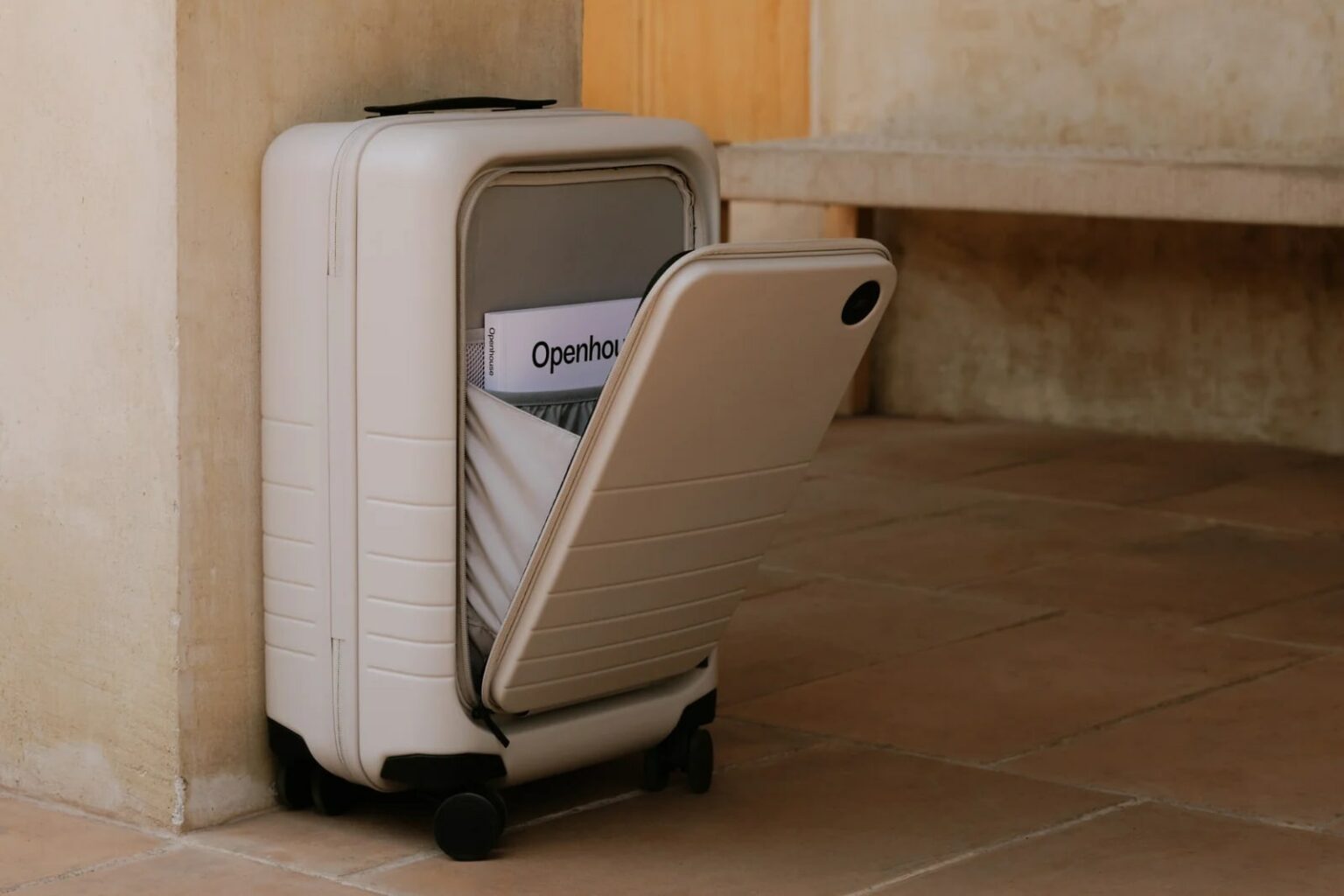 How To Measure Luggage A Step By Step Guide TravelFreak how-to-measure-luggage-a-step-by-step-guide-travelfreak